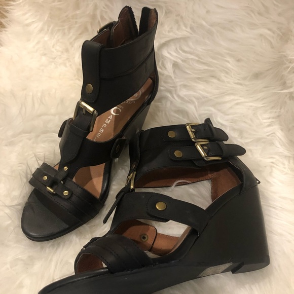 Jeffrey Campbell heels - Picture 3 of 5